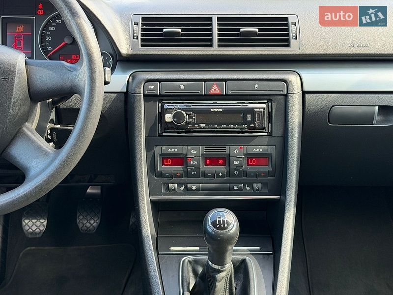 Седан Audi A4 2005 в Лубнах