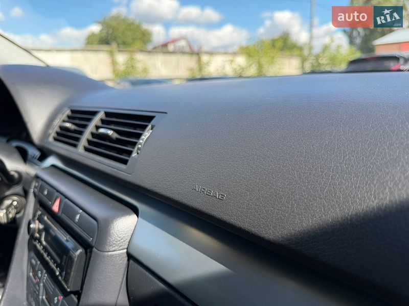Седан Audi A4 2005 в Лубнах