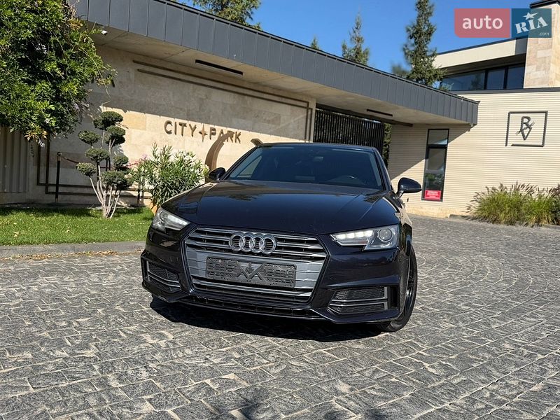 Седан Audi A4 2018 в Львове