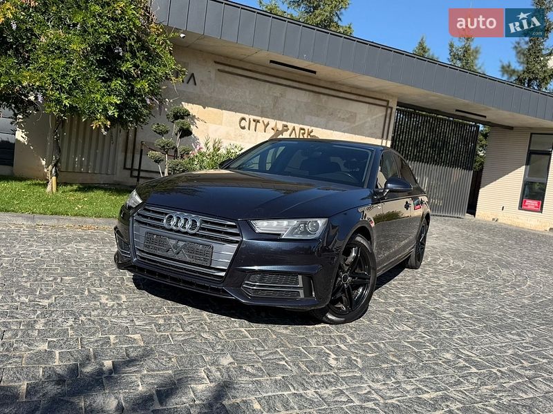 Седан Audi A4 2018 в Львове