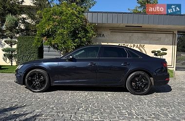 Седан Audi A4 2018 в Львове