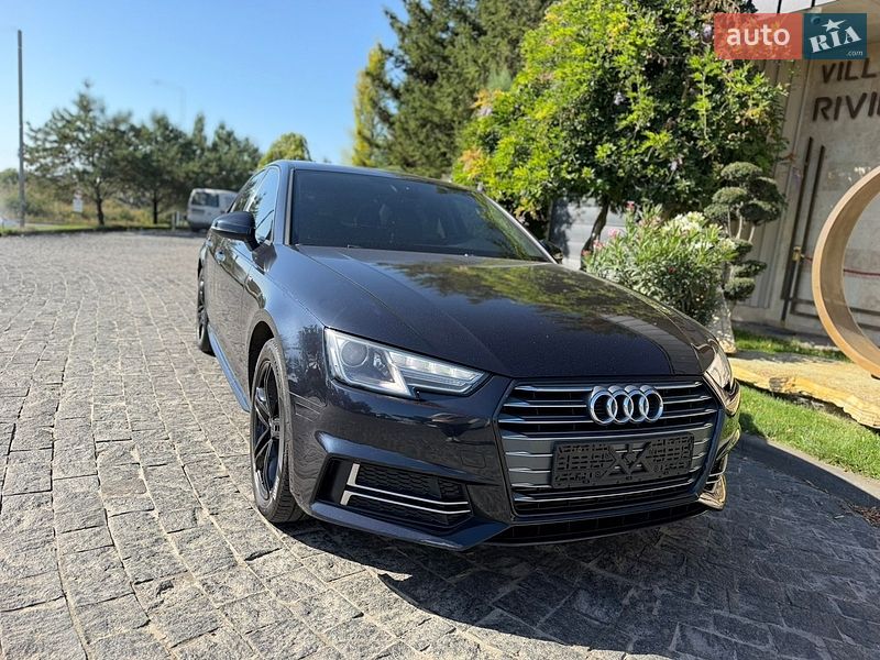 Седан Audi A4 2018 в Львове