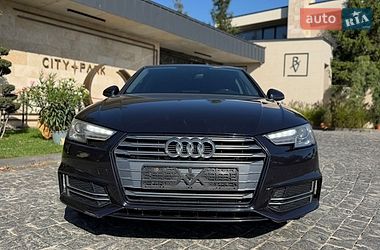 Седан Audi A4 2018 в Львове
