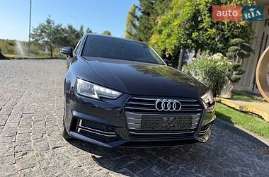 Седан Audi A4 2018 в Львове