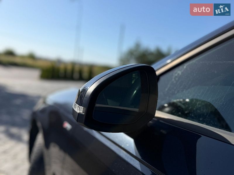 Седан Audi A4 2018 в Львове