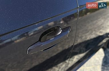 Седан Audi A4 2018 в Львове