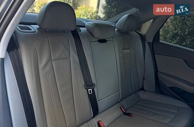 Седан Audi A4 2018 в Львове