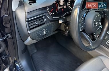 Седан Audi A4 2018 в Львове