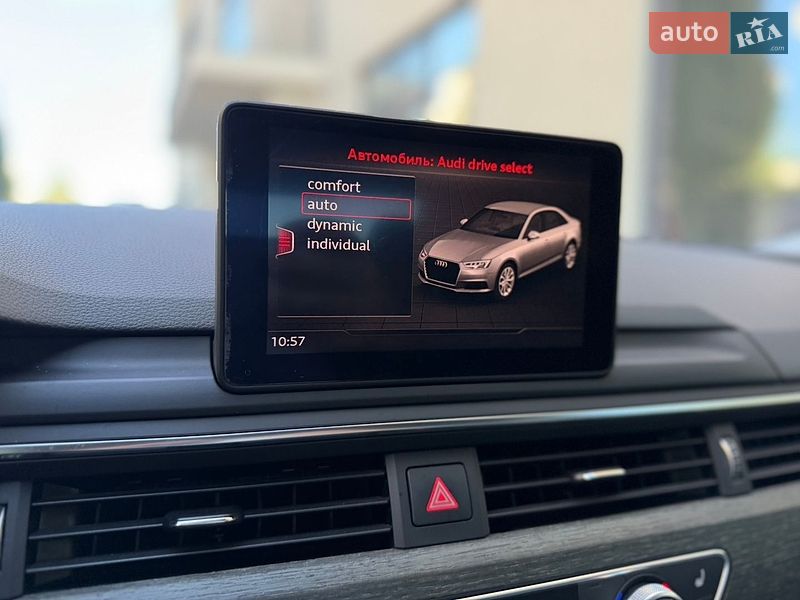Седан Audi A4 2018 в Львове