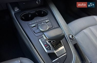 Седан Audi A4 2018 в Львове