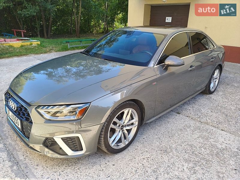 Седан Audi A4 2023 в Івано-Франківську