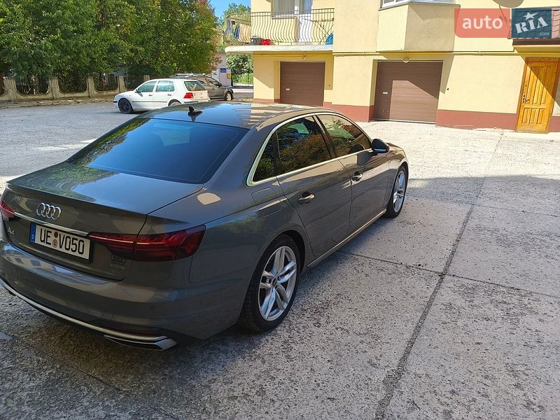 Седан Audi A4 2023 в Івано-Франківську