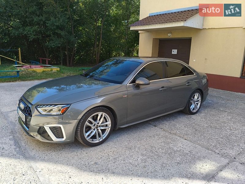 Седан Audi A4 2023 в Івано-Франківську