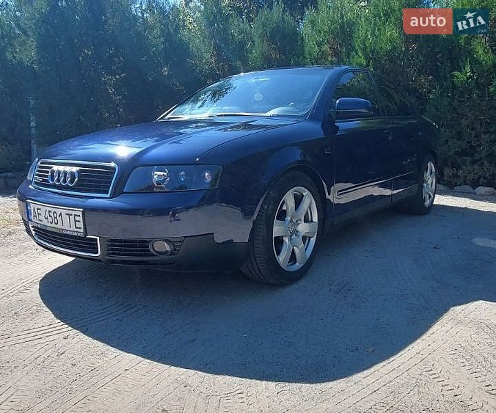 Седан Audi A4 2001 в Дніпрі