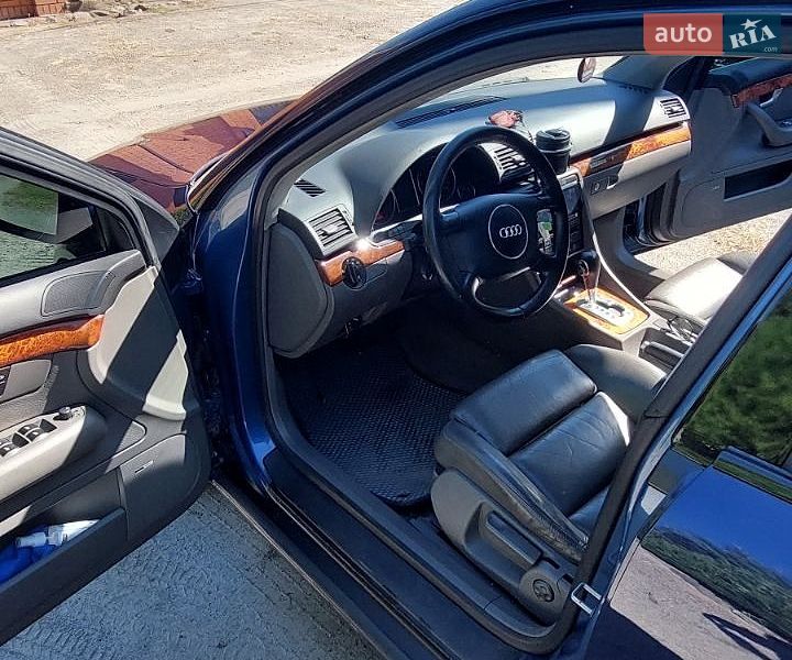 Седан Audi A4 2001 в Дніпрі