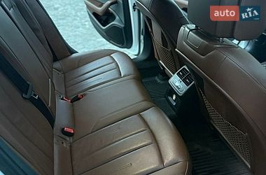 Седан Audi A4 2017 в Днепре