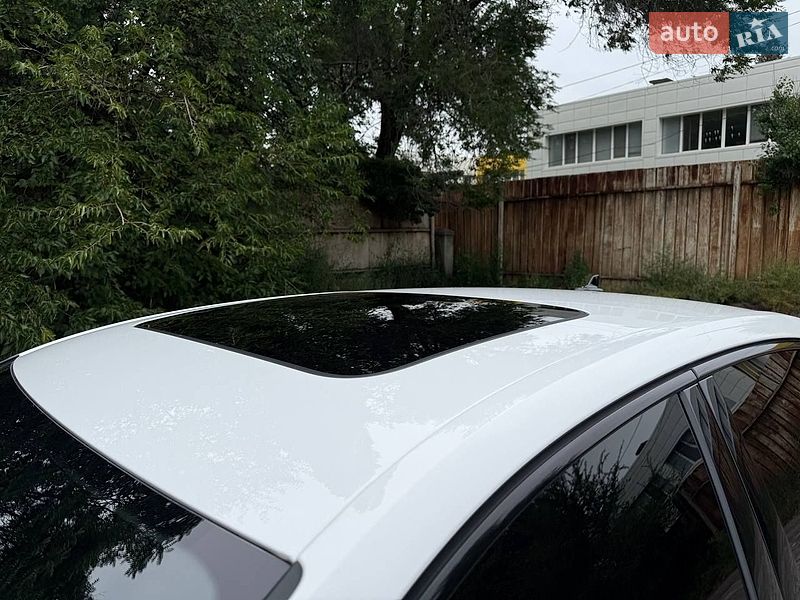 Седан Audi A4 2022 в Днепре