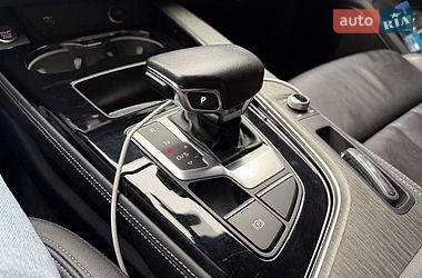 Седан Audi A4 2022 в Днепре