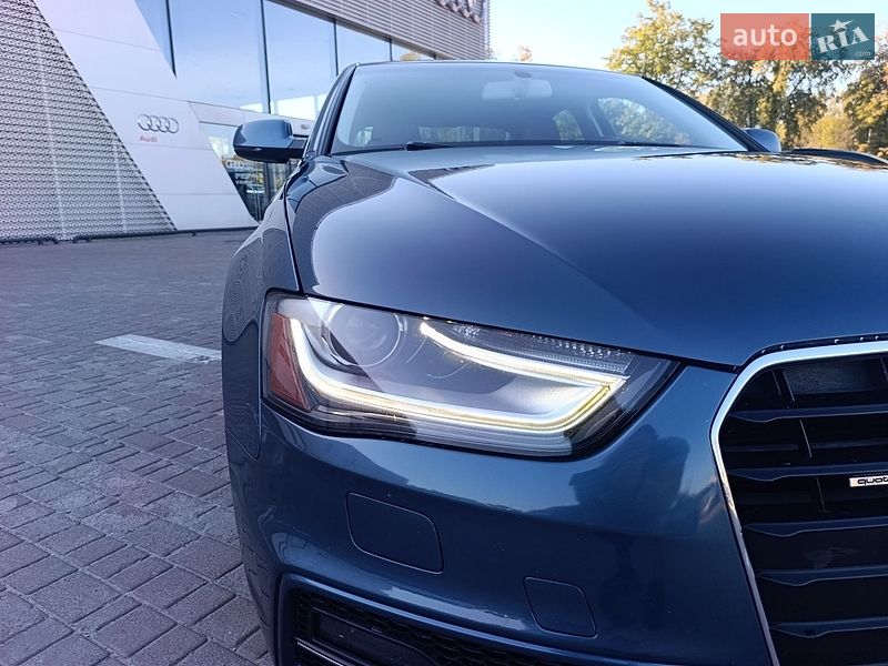 Седан Audi A4 2014 в Львові