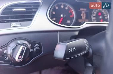 Седан Audi A4 2014 в Львові