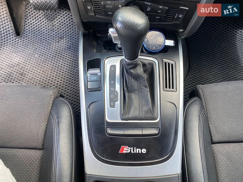 Седан Audi A4 2010 в Черновцах