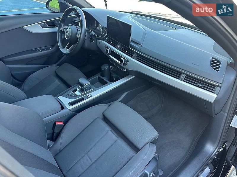 Универсал Audi A4 2020 в Киеве фото 19 Универсал Audi A4 2020 в Киеве