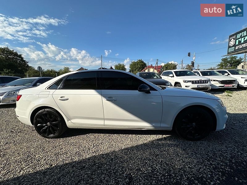 Седан Audi A4 2016 в Ивано-Франковске