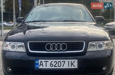 Седан Audi A4 2000 в Івано-Франківську