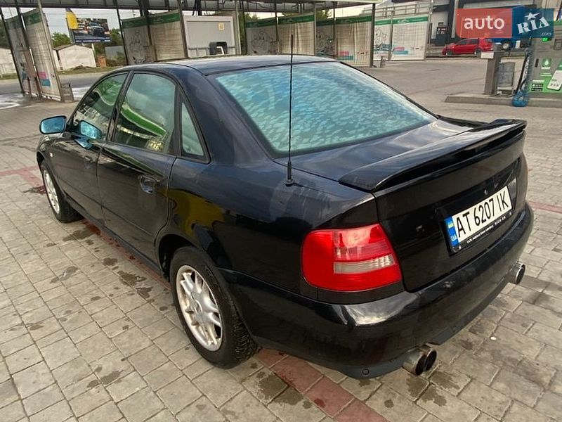 Седан Audi A4 2000 в Івано-Франківську