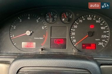 Седан Audi A4 2000 в Івано-Франківську
