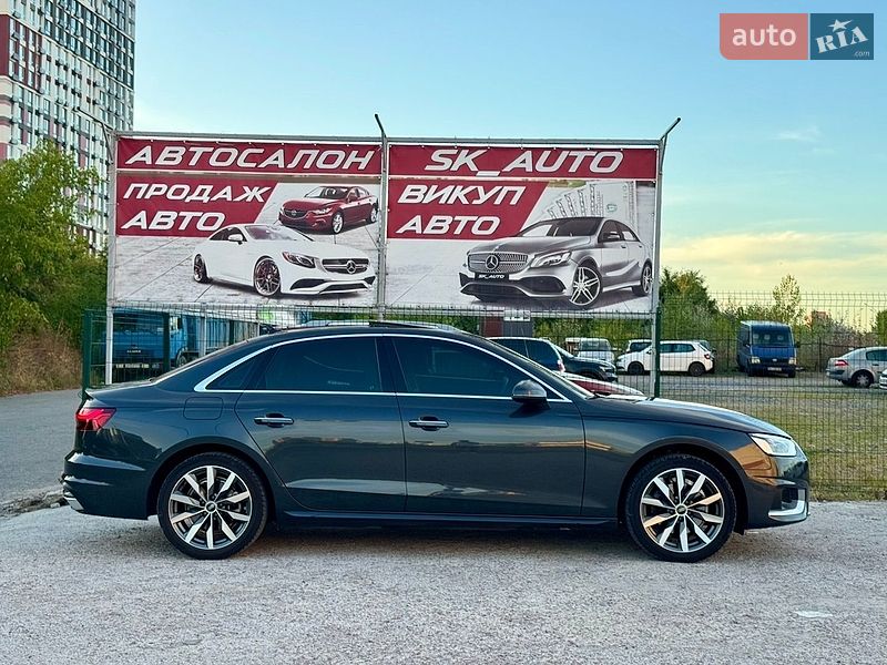 Седан Audi A4 2021 в Києві