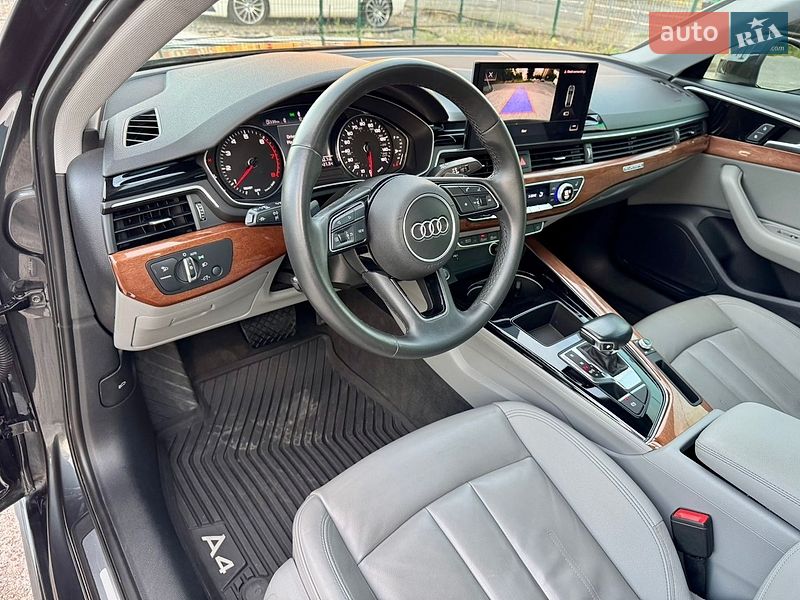 Седан Audi A4 2021 в Києві