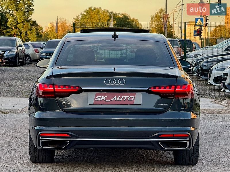 Седан Audi A4 2021 в Києві