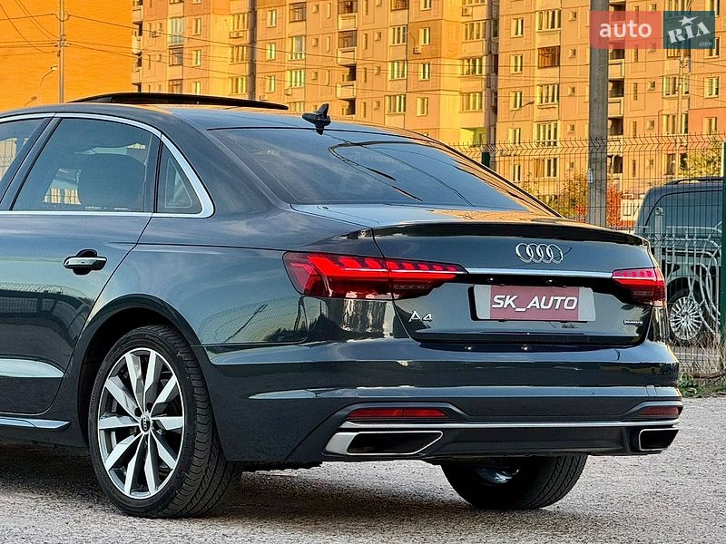 Седан Audi A4 2021 в Києві