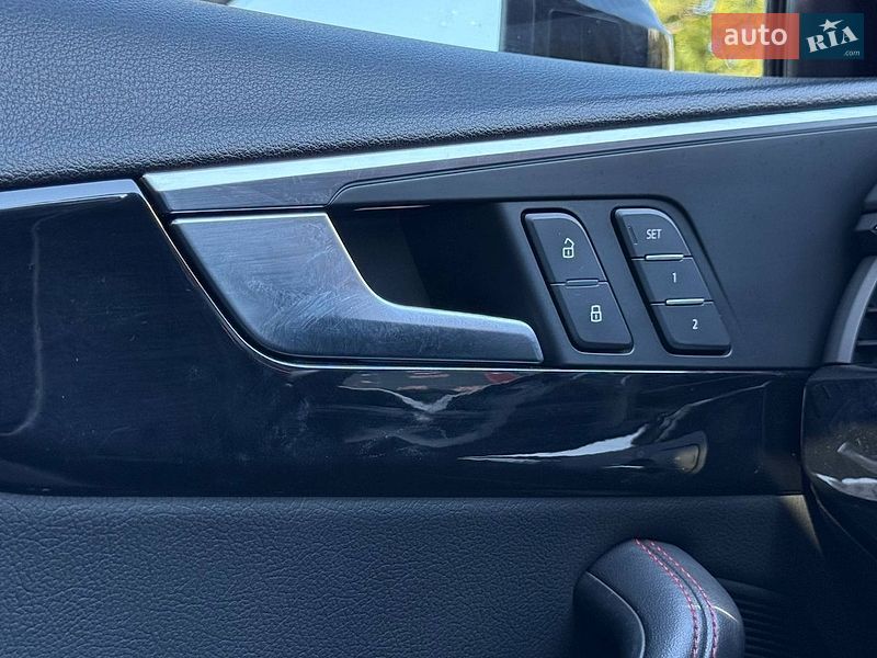 Седан Audi A4 2018 в Кропивницькому