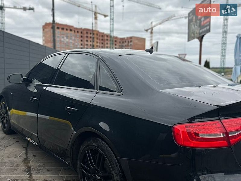 Седан Audi A4 2014 в Ірпені