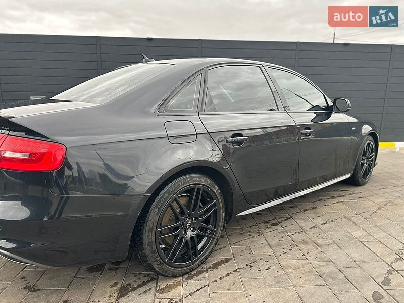 Седан Audi A4 2014 в Ірпені