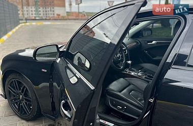 Седан Audi A4 2014 в Ірпені