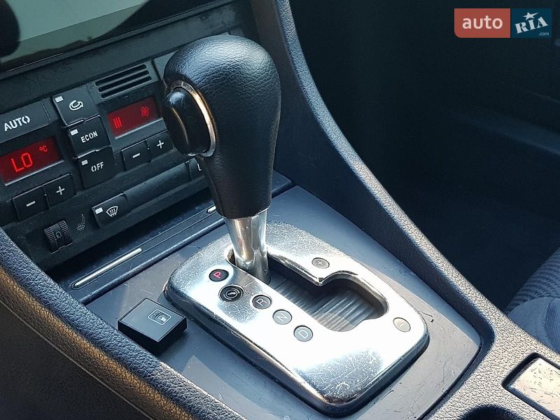 Універсал Audi A4 2003 в Харкові