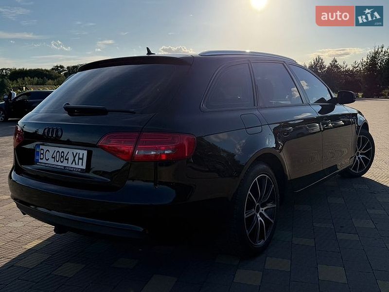 Универсал Audi A4 2012 в Львове