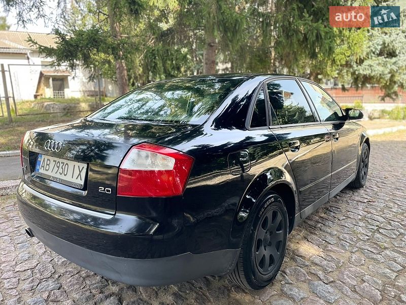 Седан Audi A4 2003 в Тульчине