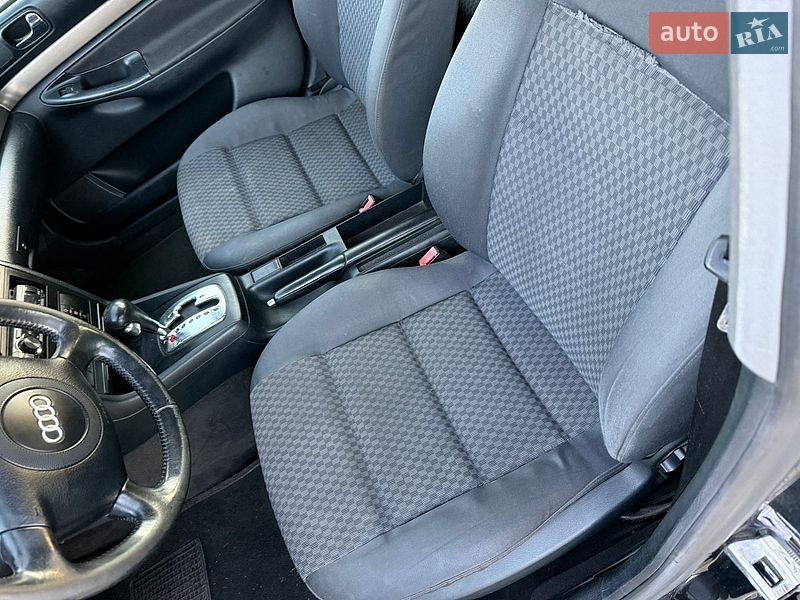 Універсал Audi A4 2000 в Львові