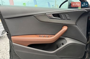Седан Audi A4 2018 в Стрые