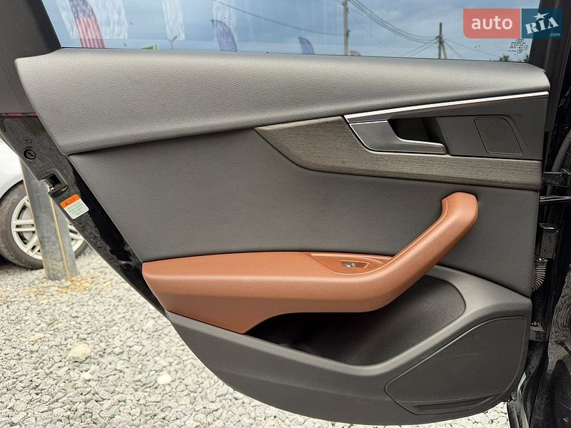 Седан Audi A4 2018 в Стрые