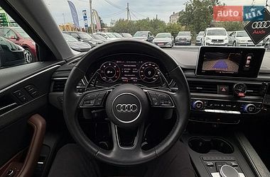 Седан Audi A4 2018 в Стрые