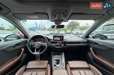 Седан Audi A4 2018 в Стрию