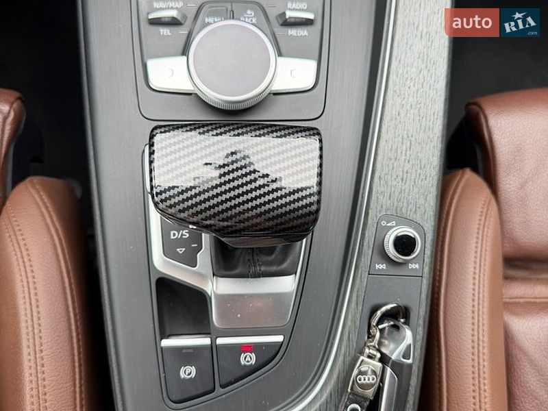 Седан Audi A4 2018 в Стрые