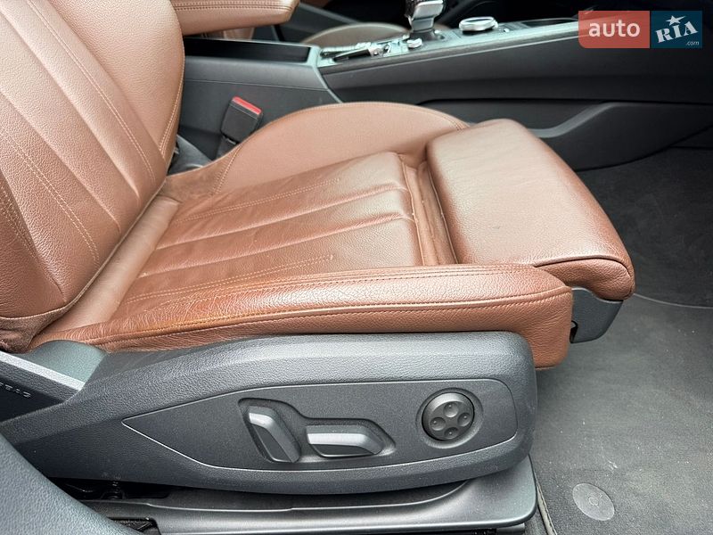 Седан Audi A4 2018 в Стрые