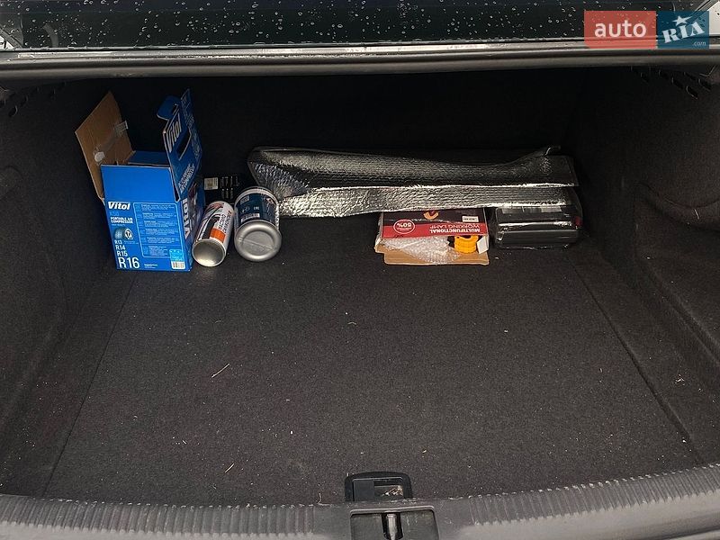 Седан Audi A4 2013 в Тернополе