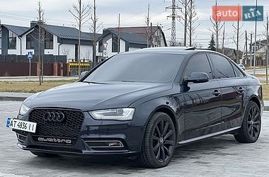 Седан Audi A4 2012 в Львове